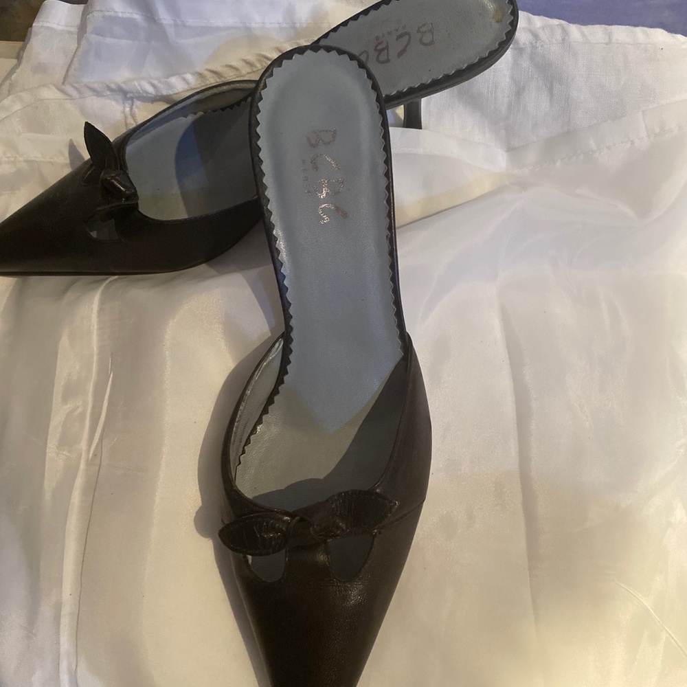 Shoes - Picture 1 of 2